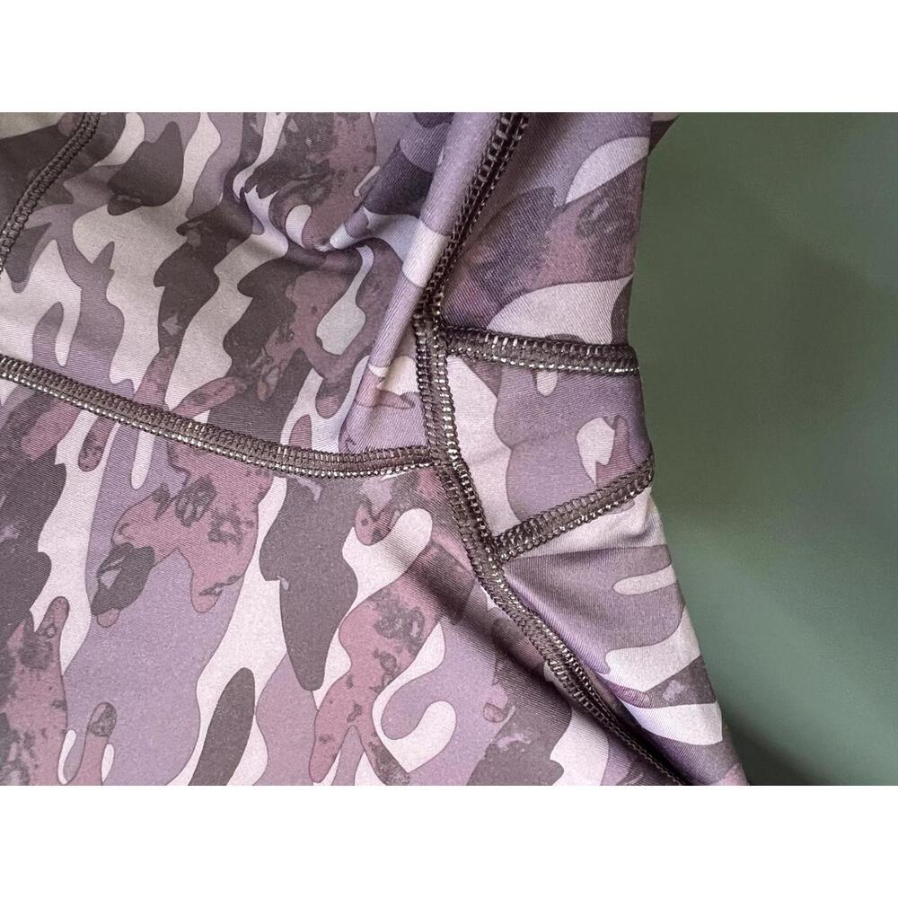 Layer 8 Women's Purple Camo Leggings - Size L - Picture 9 of 9